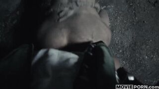 פרודיה פורנו של שר הטבעות: זיון מלוכלך ומזעזע עם גולום הנקבה המכוערת!