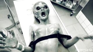 זר סקס עם מוזר חושקת מדען במעבדה באזור 51